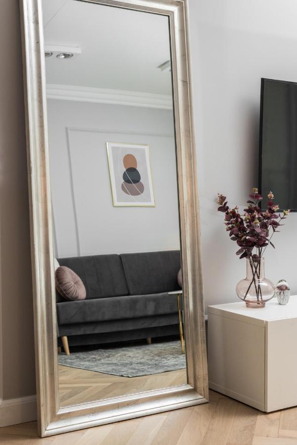 Wielopole17 Miro Apartment With Ac Krakow Ngoại thất bức ảnh